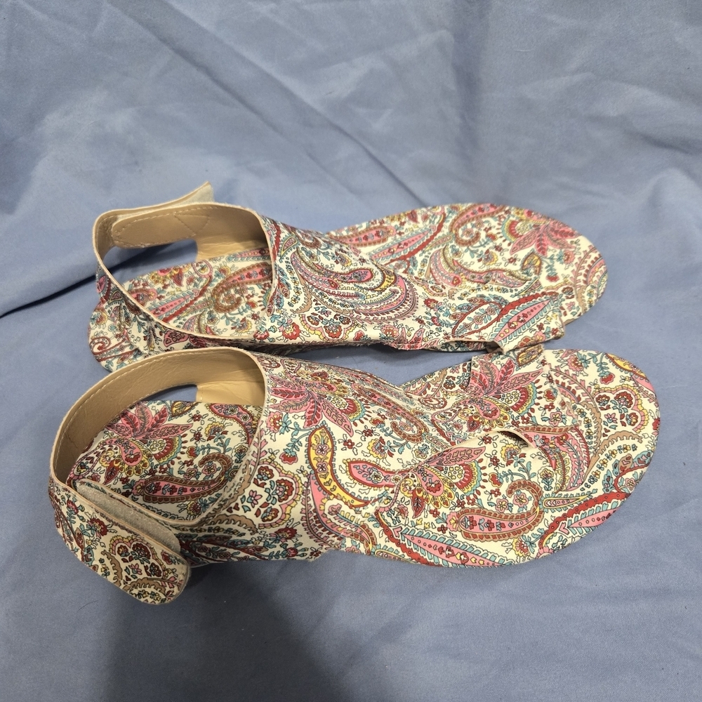 Paisley Print Women’s Sandals in Multi-Color
